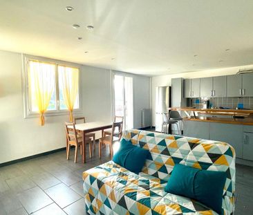 Location Appartement 3 pièces 70m² AIX EN PROVENCE 13100 - Photo 2