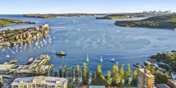 Coastal Hamptons Dream in the Heart of Manly - Photo 3