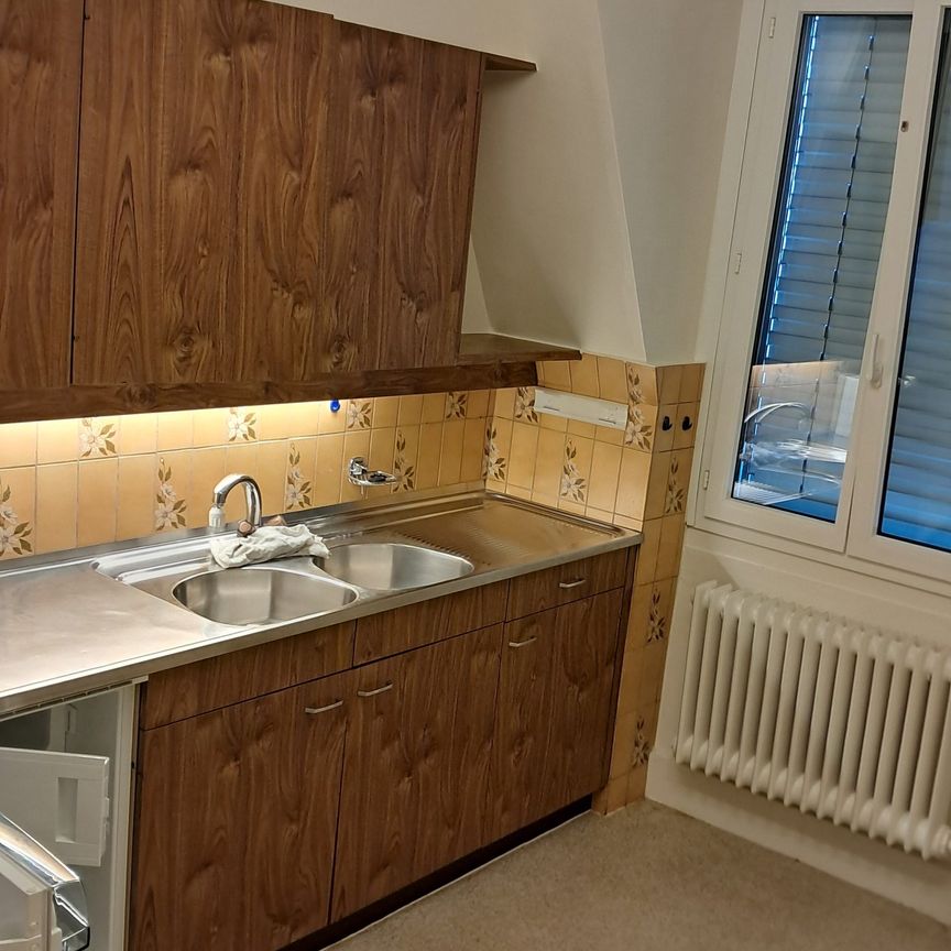 À LOUER – APPARTEMENT DE 2.5 PIÈCES AU 3ÈME ÉTAGE – LAUSANNE - Photo 1