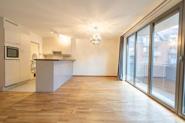 Appartement te huur - Photo 1