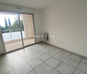 Location Appartement 3 pièces 67m² - Photo 3