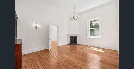 Stylish Three-Bedroom Retreat in Prestigious North Adelaide - Photo 3