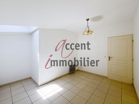 Chateaurenard : Appartement T3 avec garage et parking, - Photo 4