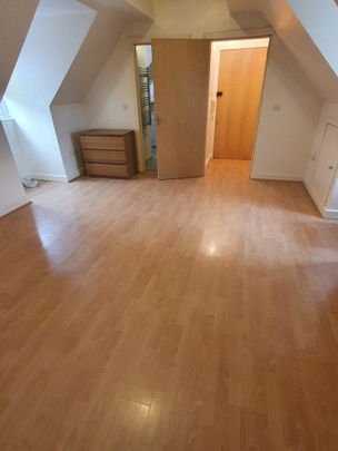 Studio Flat, Luton, LU1 - Photo 1