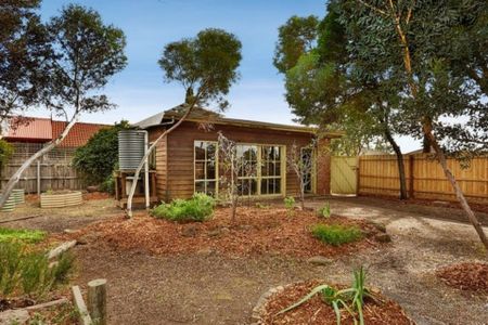 58 Songlark Crescent, Werribee VIC, Belconnen - Photo 5