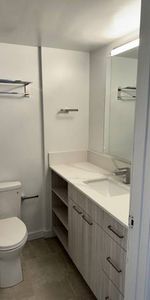 Jr 1 BR suite near English Bay and Stanley Park - Photo 4