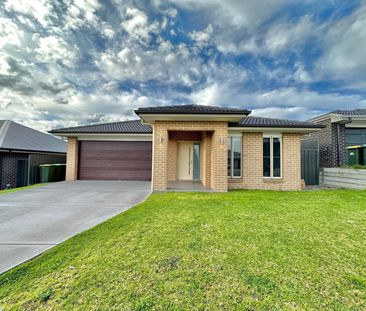 42 Ridgeview Drive, 2321, Cliftleigh Nsw - Photo 1