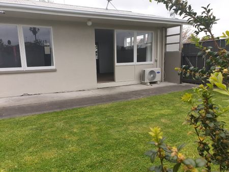 Lyndon Road West, Hastings - Photo 2