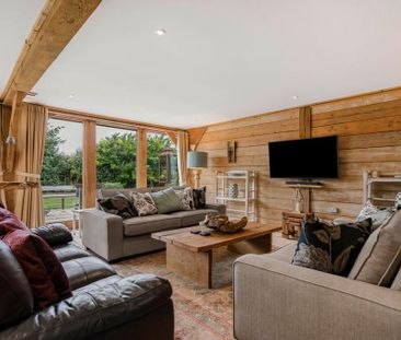 3 bedroom barn to rent - Photo 3