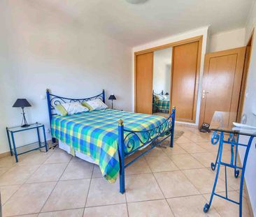 Apartamento T3 para Arrendamento no Calvário - Estombar - Photo 1