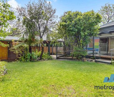 21 Veronica Street, BENTLEIGH EAST, VIC - Photo 6