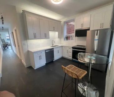 307 1/2 Barton Street East, Hamilton, Ontario, Canada, L8L 2X4 | 30... - Photo 1