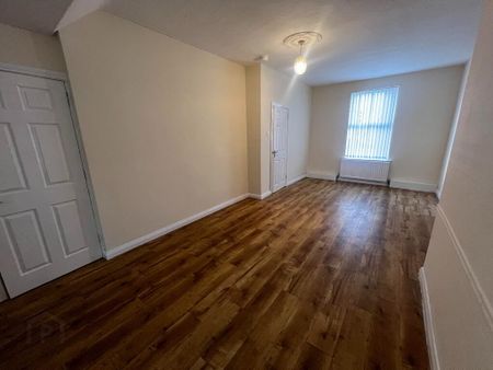 91 Bridge Street, Ballymena, BT43 5EN - Photo 3