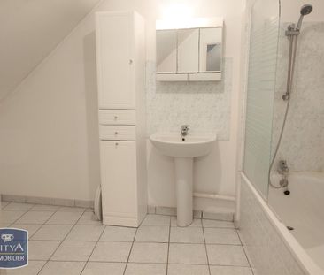 Location Appartement 2 pièces 61m² BLOIS 41000 - Photo 4