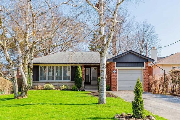 For Lease - 3 Acton Avenue, Toronto, Ontario - Photo 1