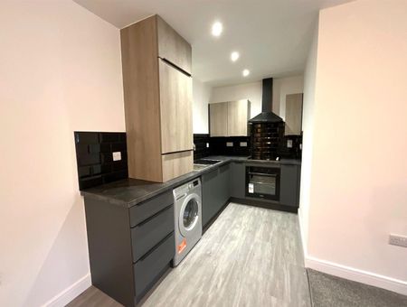 The Old Court House - Photo 5