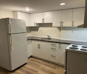 For Lease - 220 Holborne Avenue Unit# Lower, Toronto, Ontario - Photo 2