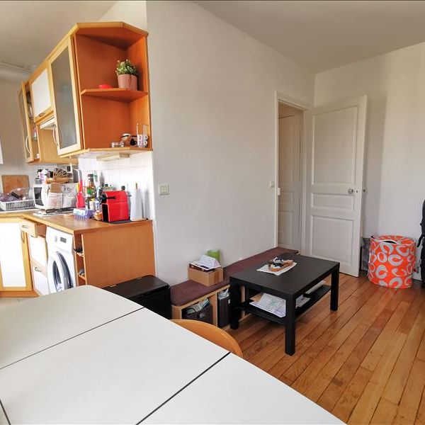 2 pièces - Meublé - 32,8 m² - 6ème étage - Colocation non autorisée - Photo 1