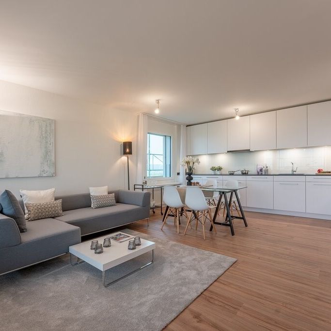 Vous cherchez un appartement moderne dans un emplacement central? - Photo 1