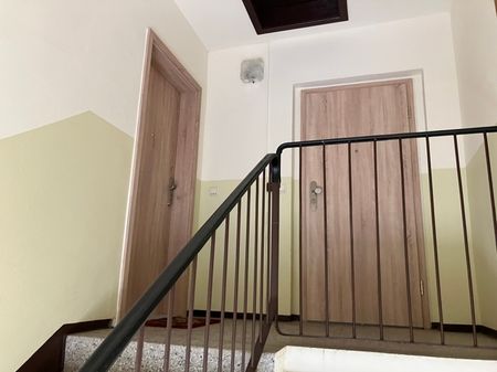 ++ schöne 2-Zimmer-Dachwohnung in ruhiger Wohnlage ++ - Foto 3