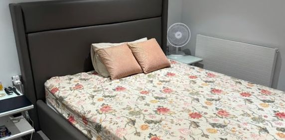 Room in a Shared Flat, Tantallon House, SE17 - Photo 2