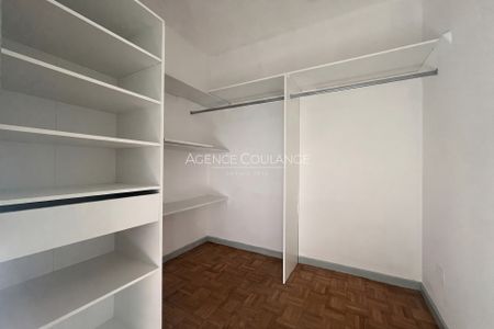 Location Appartement 3 pièces 63m² LA CIOTAT 13600 - Photo 4