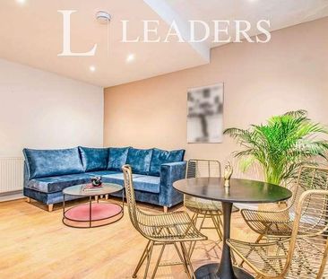 Bury Road, Bolton, Greater Manchester, BL2 - Photo 2