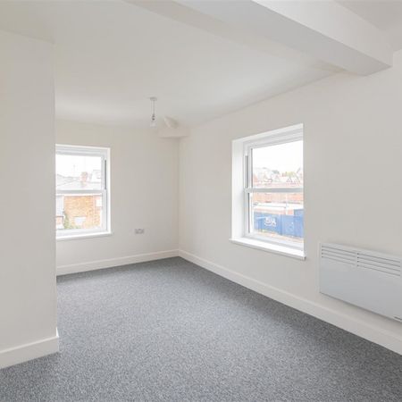 1 bed Room To Let - Photo 4