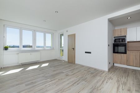 Pronájem bytu 1+1 36 m² - Photo 3