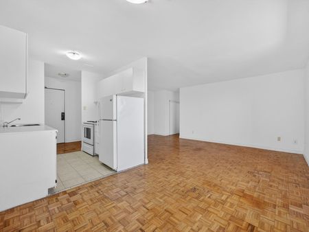 For Lease - 275 Wentworth Street Unit# 205, Oshawa, Ontario - Photo 3