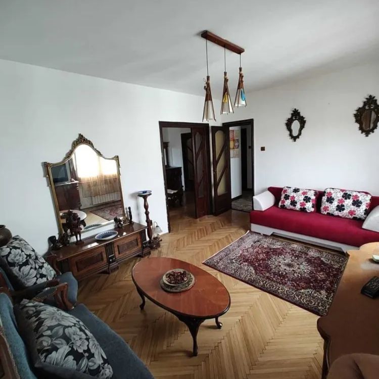 Cismigiu apartament 2 cam 54mp decomandat - Photo 1