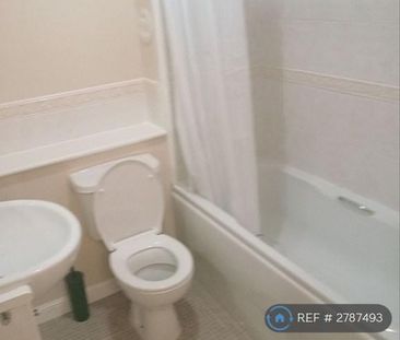 2 bedroom flat to rent - Photo 6