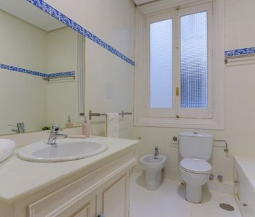 Comfortable double bedroom in Madrid - Photo 2