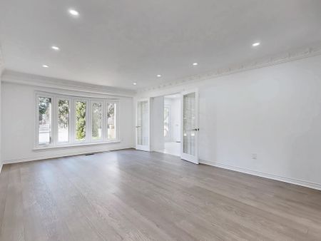 For Lease - 22 A Waltham Crescent, Richmond Hill, Ontario - Photo 3