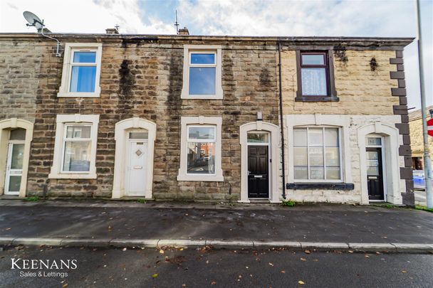 Whalley Road, Clayton Le Moors, Accrington - Photo 1