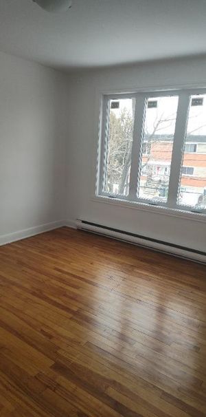 5 1/2 à louer pierrefonds - Photo 1