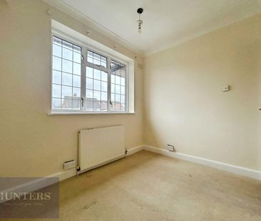 4 bedroom House To Let - Photo 2