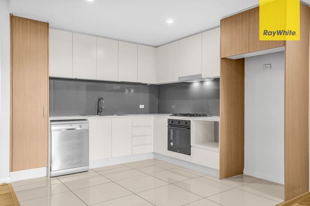 2 Bedroom Unit In The Heart Of Merrylands - Photo 1