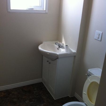 4½ à louer à Louiseville — disponible le 1er septembre - Photo 3