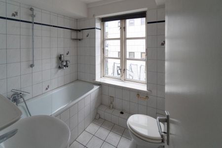 Wohnen im eigenen Stadthaus über zwei Etagen - Photo 3