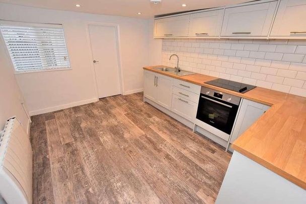 High Street, Dunmow, CM6 - Photo 1