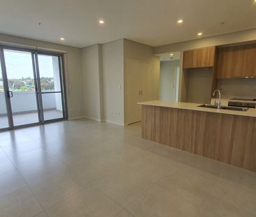 Modern 2-Bedroom Apartment - Photo 5