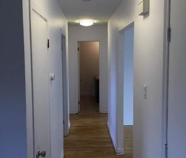 3 CH - 1 SDB - Québec - $1,425 /mo - Photo 1