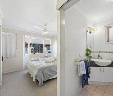 3-Bedroom Townhouse in the Heart of Maroochydore - Photo 6