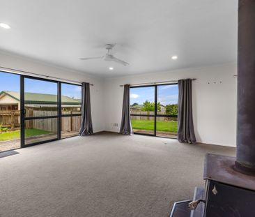 Welcome to this fantastic home in the heart of Paengaroa. - Photo 6