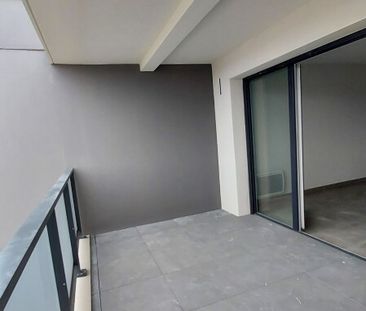 Location Appartement 3 pièces 62m² PERPIGNAN 66000 - Photo 2