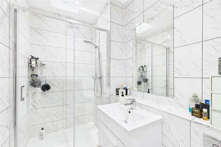 High Street, Maidenhead, Berkshire, SL6 - Photo 3