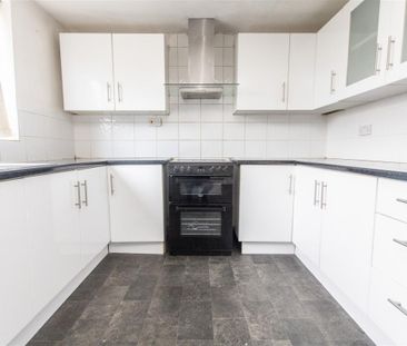 3 bedroom End of terrace house to rent - Photo 6