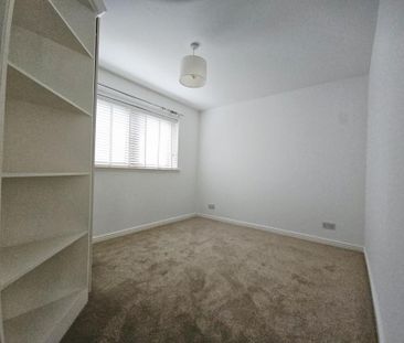 1 bedroom ground floor flat to rent - Photo 3