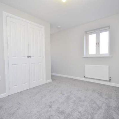 3 bedroom property to rent in Great Yarmouth - Photo 1